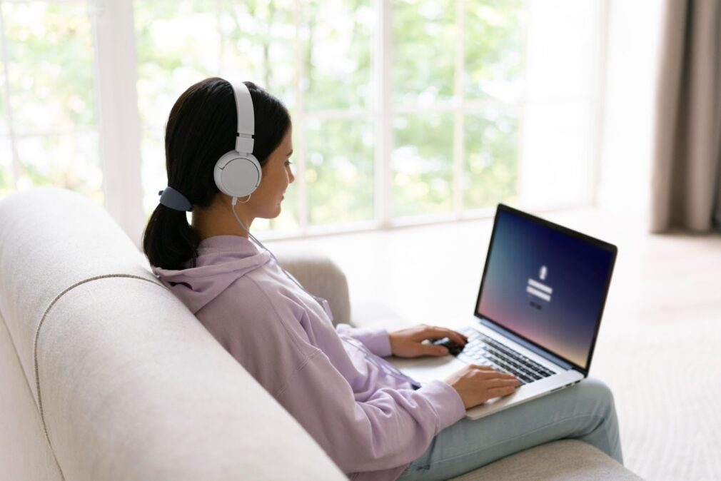 A woman using a computer